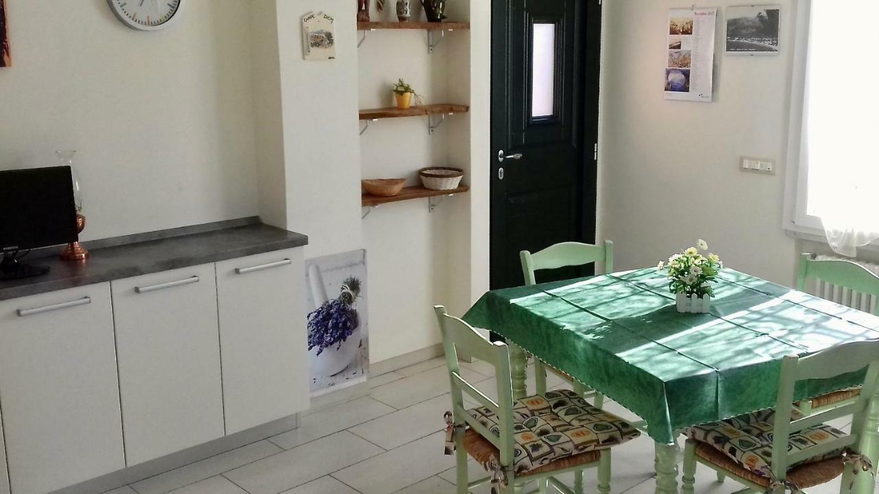 Appartamento Tra Gli Ulivi Molino Nuovo  Экстерьер фото